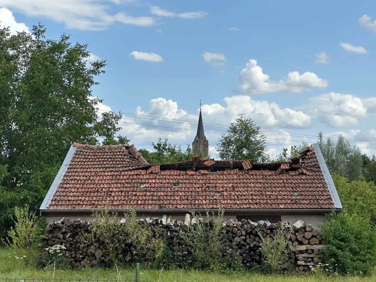 renovtoiturelorraine-avant-toiture-effondree