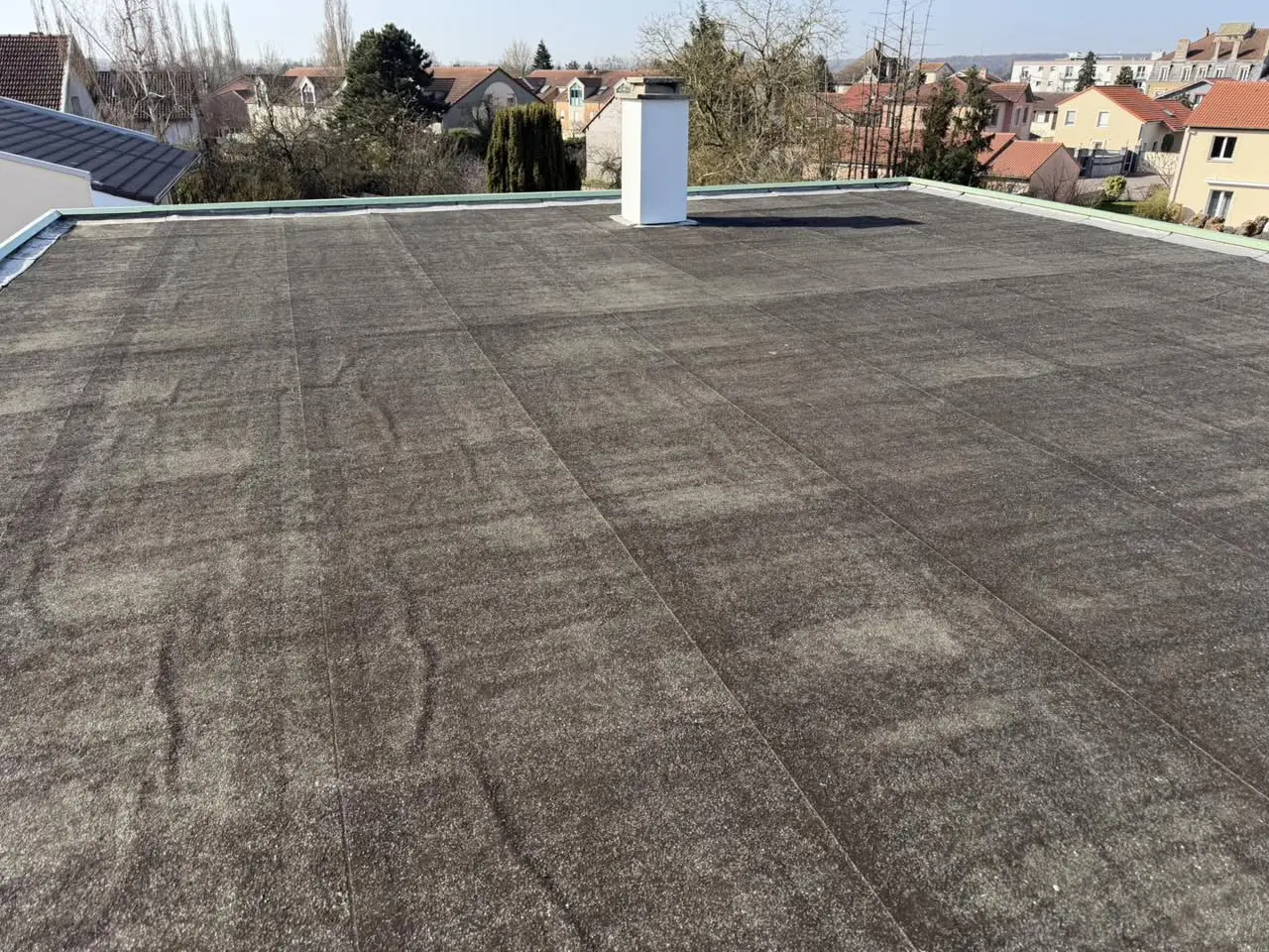 isolation peinture blanche toit avant renov toiture lorraine